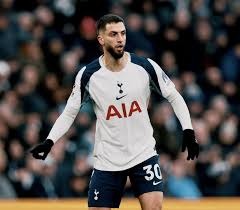 洛杉矶道奇队官网致敬费南多·瓦伦祖拉，2025 夺冠赛季全队均佩戴其纪念章