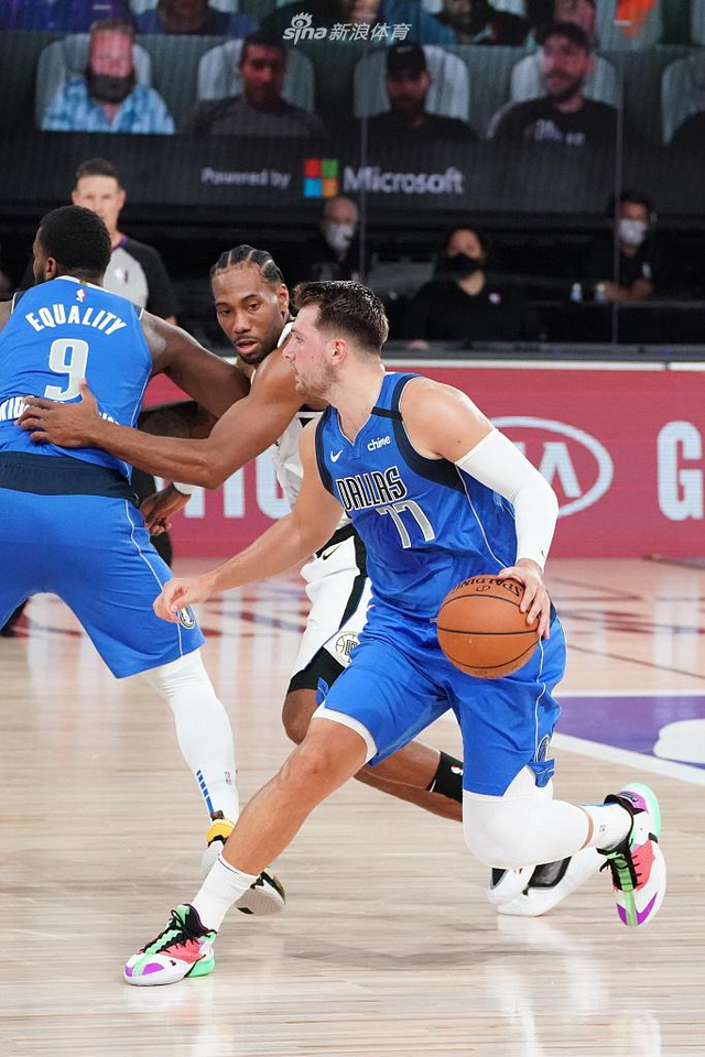 了坚实基础 了坚实基础