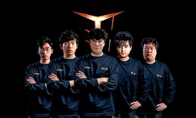 更肩负着传 更肩负着传